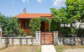 Wooden House In Ioannina