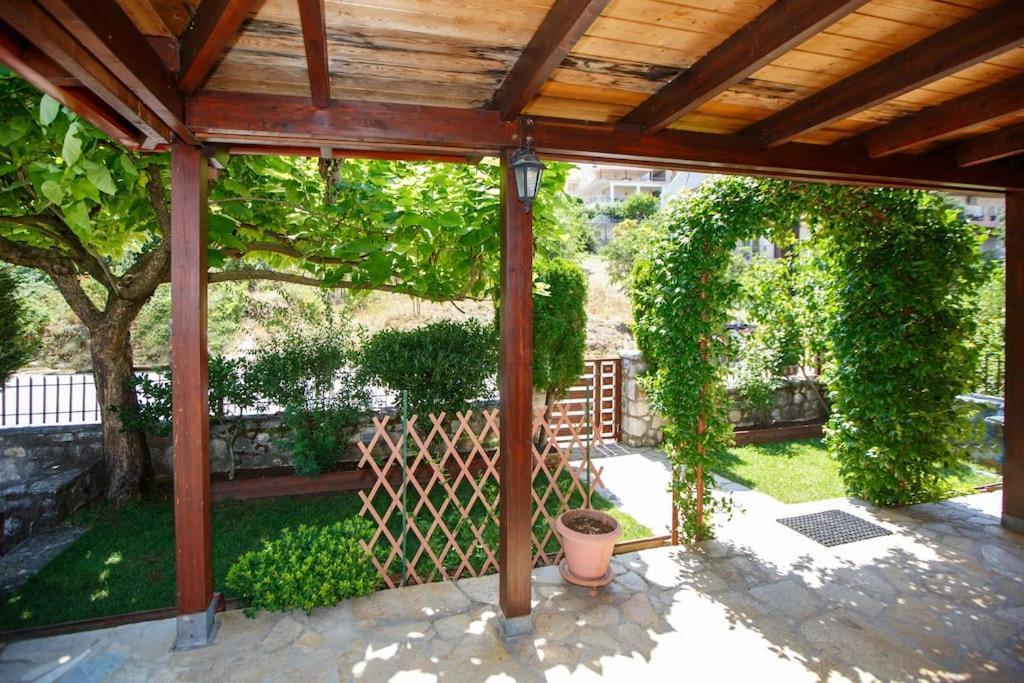 Wooden House In Ioannina Διαμέρισμα Εξωτερικό φωτογραφία